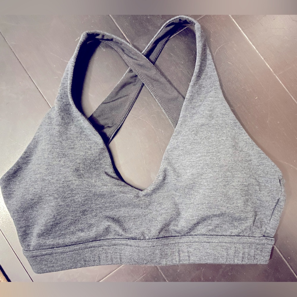 P’Tula Active Bare Sports Bra V in Blue, size Large
